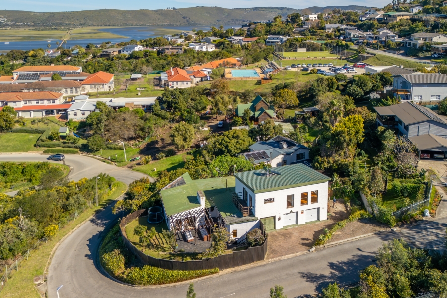 5 Bedroom Property for Sale in Heuwelkruin Western Cape